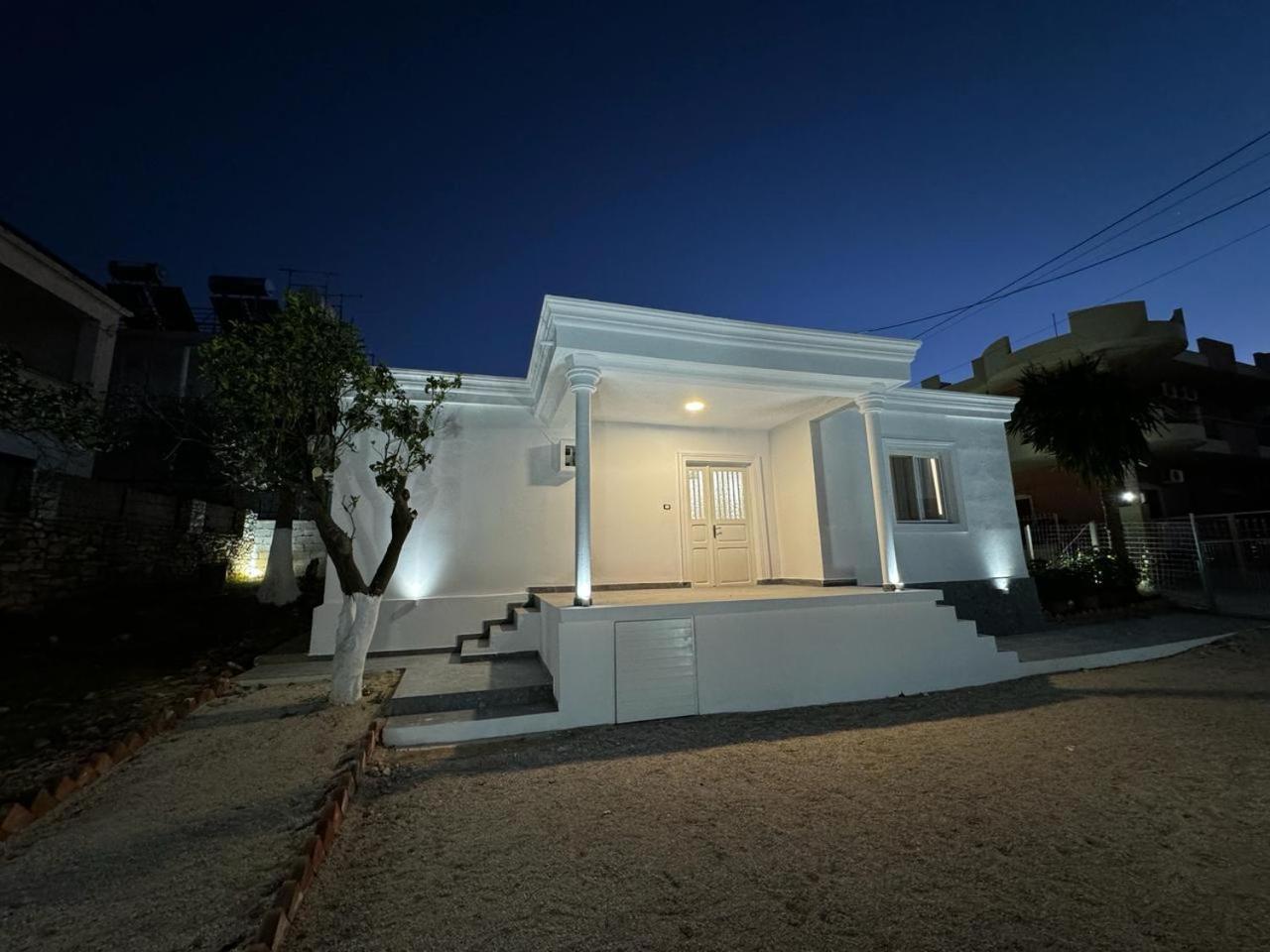Vila Ademi Ksamil Esterno foto