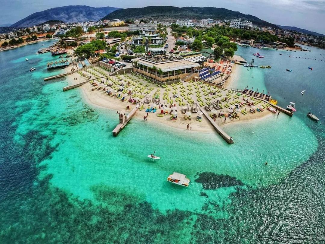 Vila Ademi Ksamil Esterno foto